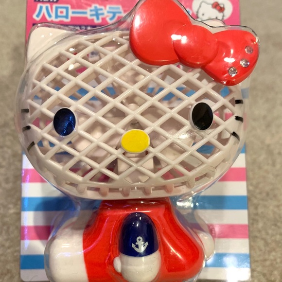 **Rare** Hello Kitty Fan - Picture 4 of 8